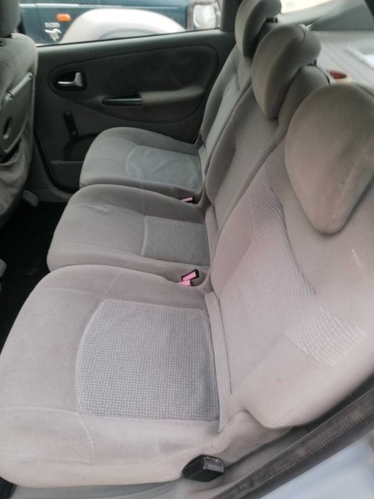 Продавам Рено Сценик