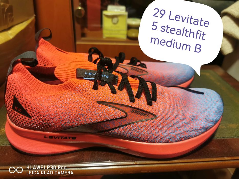 Pantofi de alergare BROOKS