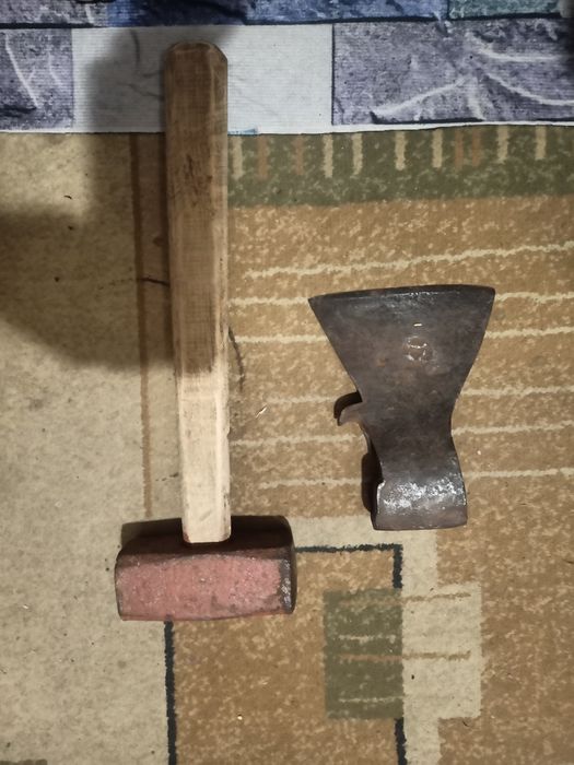 Кувалда и топор продам