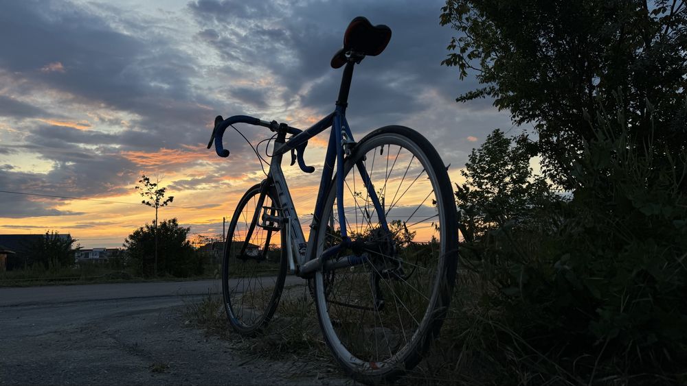 Bicicletă cursieră Cube Shimano Giant