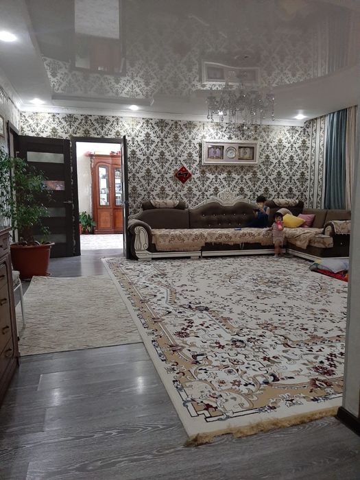 Продам дом мкр Водников 2,рядом школа Бином