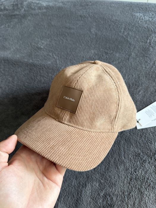Calvin Klein corduroy sapca unisex culoare cappuccino marime universala noua originala