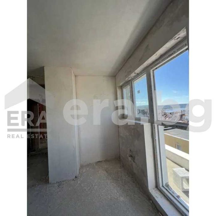 Продава се Едностаен апартамент в Варна, Погреби - 35 кв.м за 1975 €/кв.м - Снимка #2