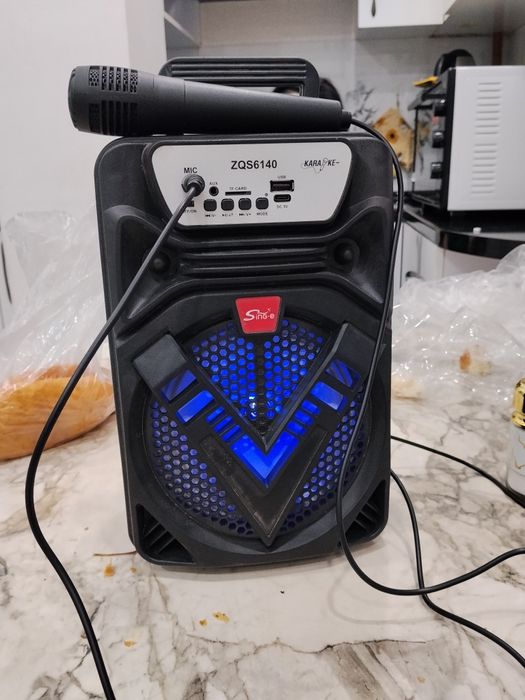 Kalinka mikrafon bilan sotiladi yangi karobka dakumenti bor