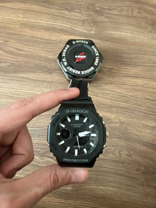 Часовници G-shock и Baby-G