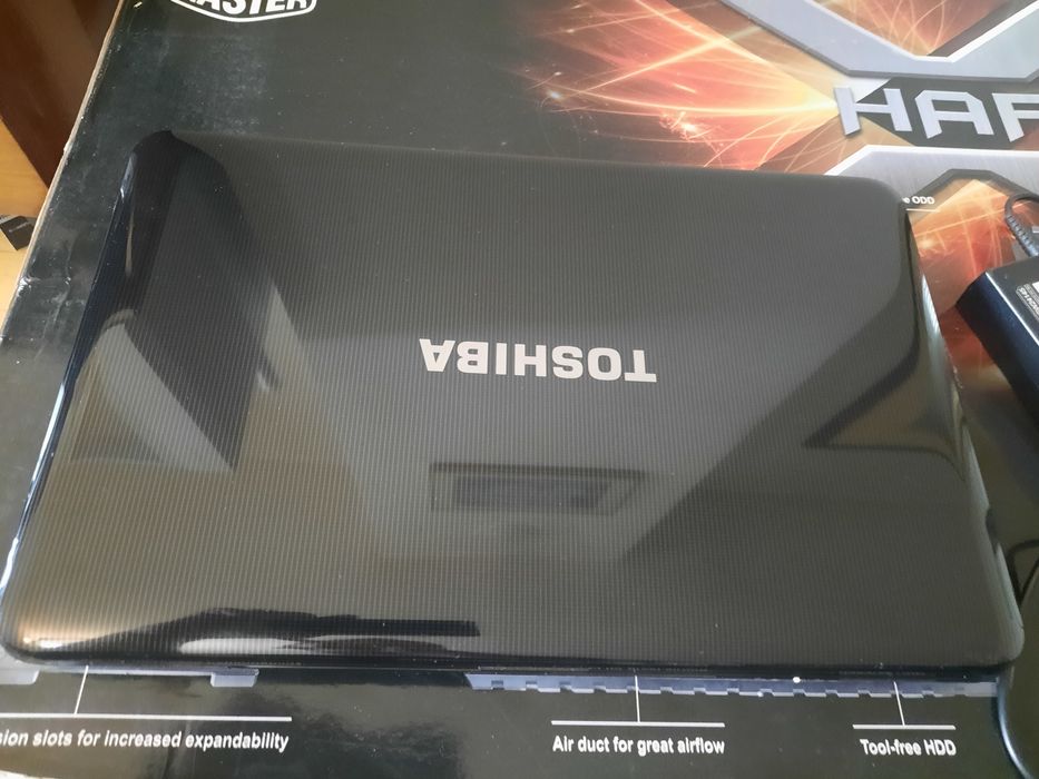 Лаптоп Toshiba Satellite L850-16Z