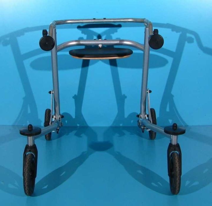 Cadru de mers cu roti Schuchmann Malte Marime 3