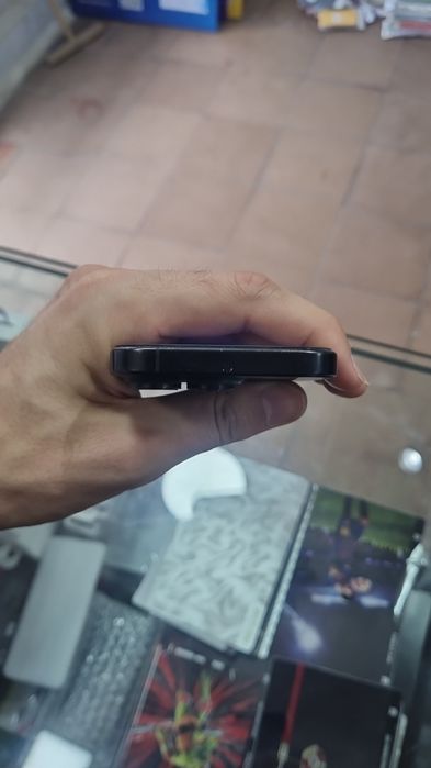 Iphone 16 pro 128 gb Black