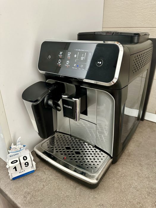 Expressor Philips Latte Go seria 2300, 4 tipuri de bauturi
