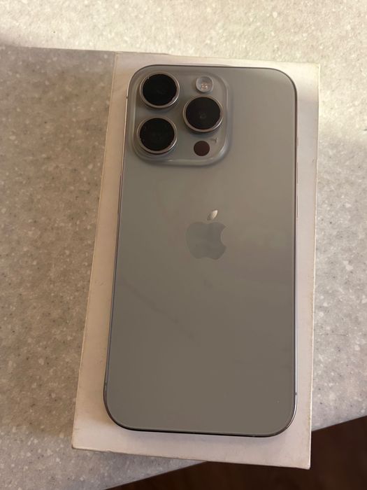 iPhone 15 pro с гарантией