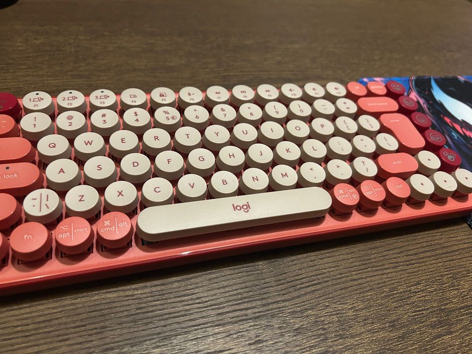 Logitech Pop keys клавиатура и мишка