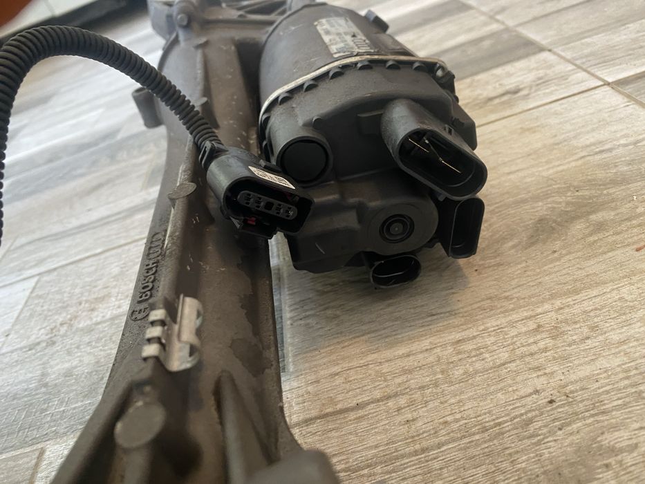 Caseta directie electrica Audi A4 B8/A5 F5 an:2019 Cod: 8W1423055AH