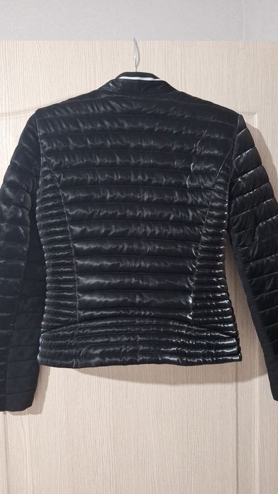 Куртка женская  Guess