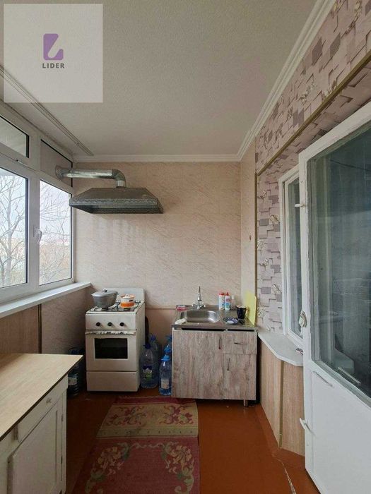 2х комнатная квартира в кирпичном доме 77-серия по ул.Ш.Руставели