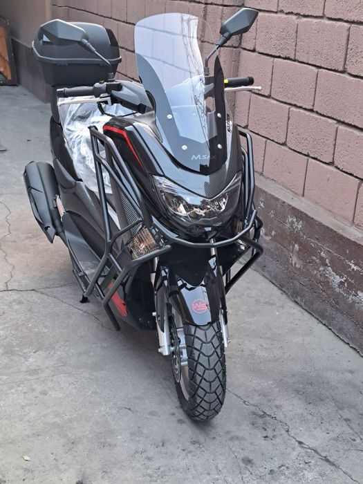 Продаётся N Max 175 cc!