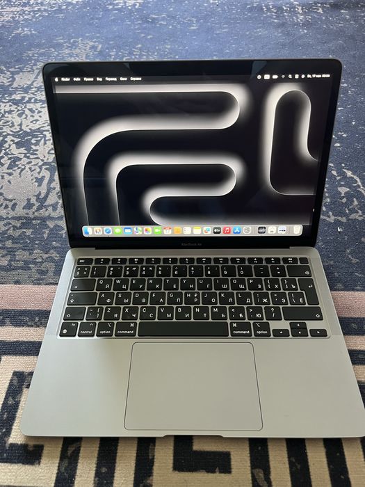 MacBook Air M1 8/256GB