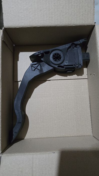 Vand pedalier Ford Kuga 2 2013-2016