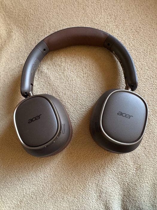 Casti Acer cu bluetooth