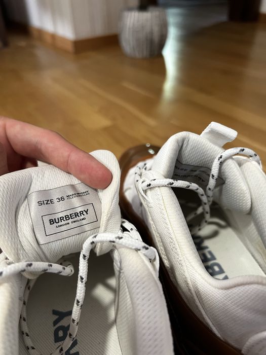 Adidasi Burberry Arthur