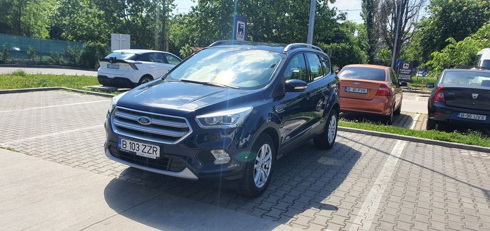 Ford  Kuga 1.6 ecobust 4WD Aut -  GPL
