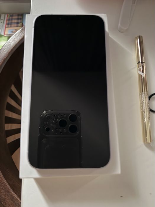 Iphone 14 purple