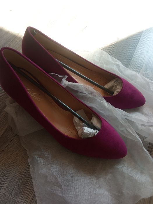 Дамски обувки велурени