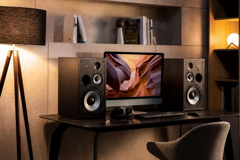 R2850BT Edifier  black