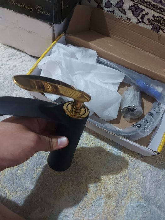 Смеситель для умывальника ванны