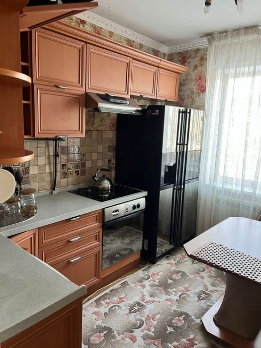 Сдаём 2 ком квартиру на долгий срок,около Гоголя Кунаева