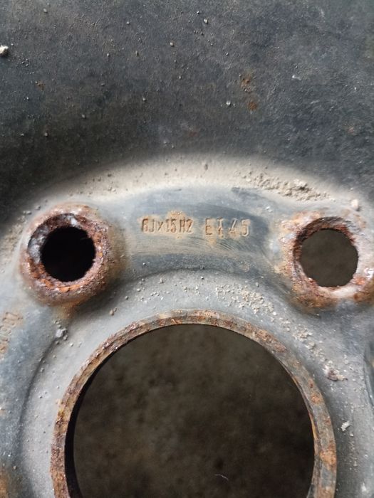 Продам диски на 15