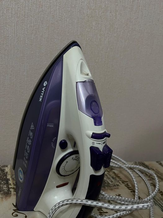 Утюг в хорошем состоянии