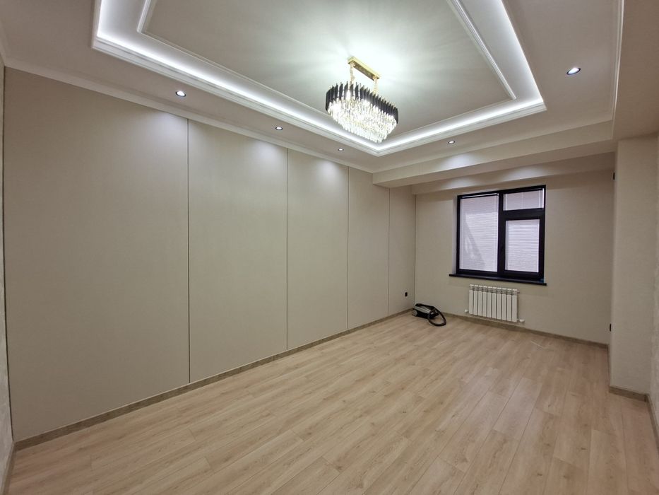 Depo Mall Residence  Katta qani 4 etaj 70k 3 Srochna