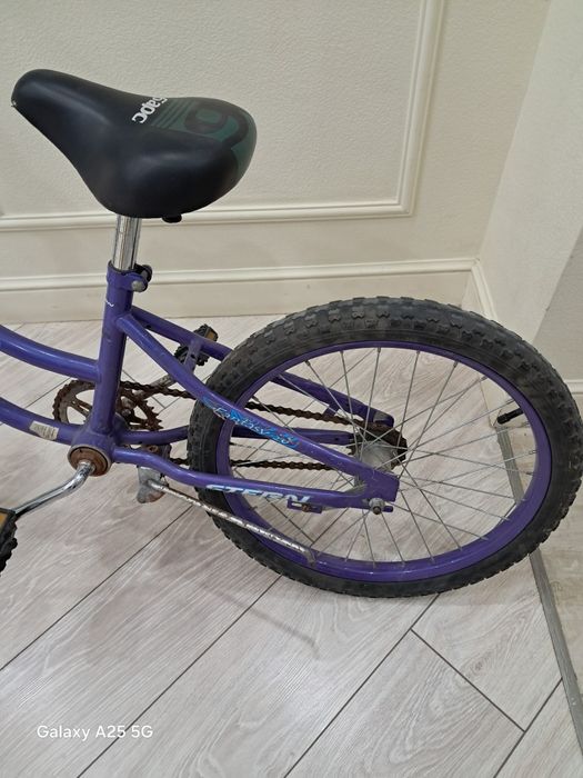 Бесплатно отдам велосипед.