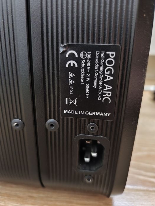 Xbox One S + Poga Art