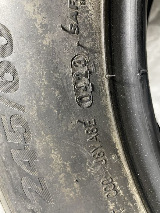 Продам резину 245/60 R18