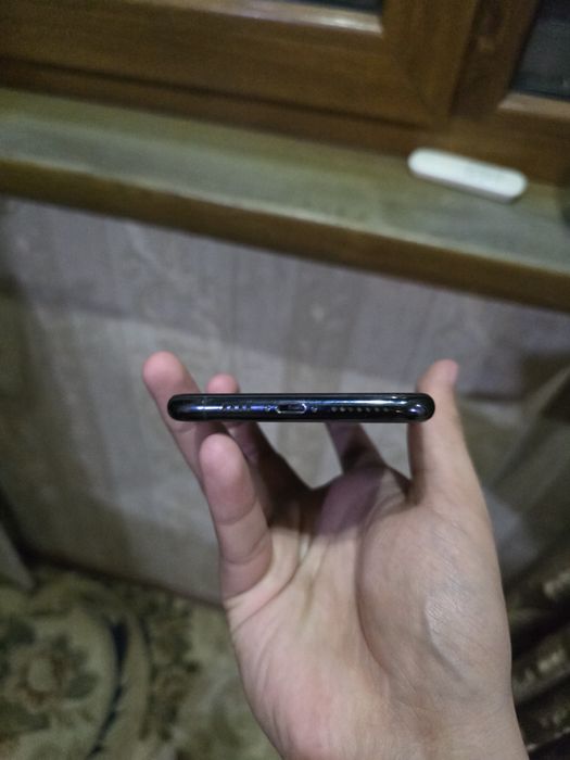 Iphone 11 pro max / 256 / midnight green