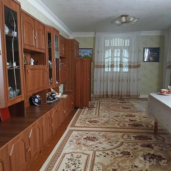 Муборакда 8 сотих ҳовли сотилади!