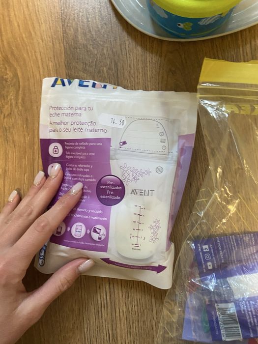 Бебешки комплект от разни неща