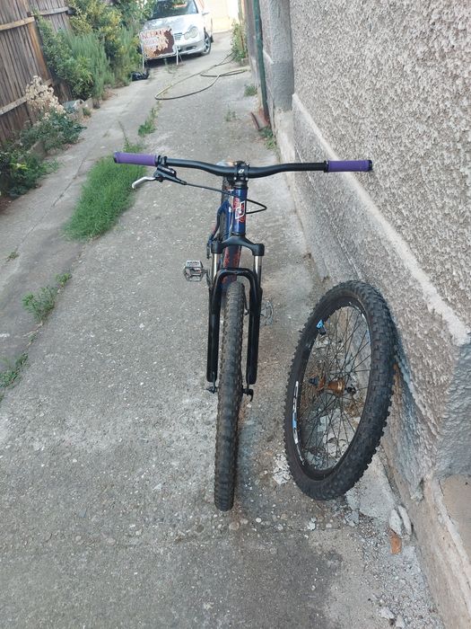 Продава се drag c1 може и на части