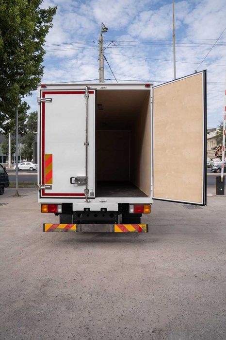 В наличии!!! Цельнометаллический автофургон HYUNDAI EX8