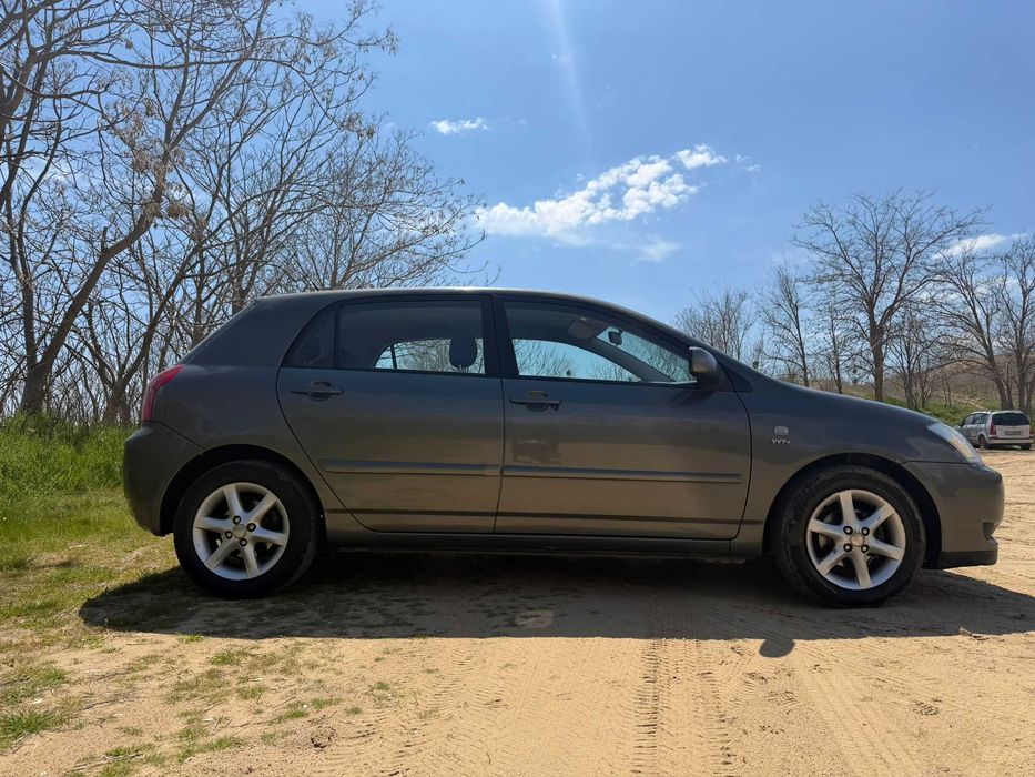 Тойота Корола в добро състояние!