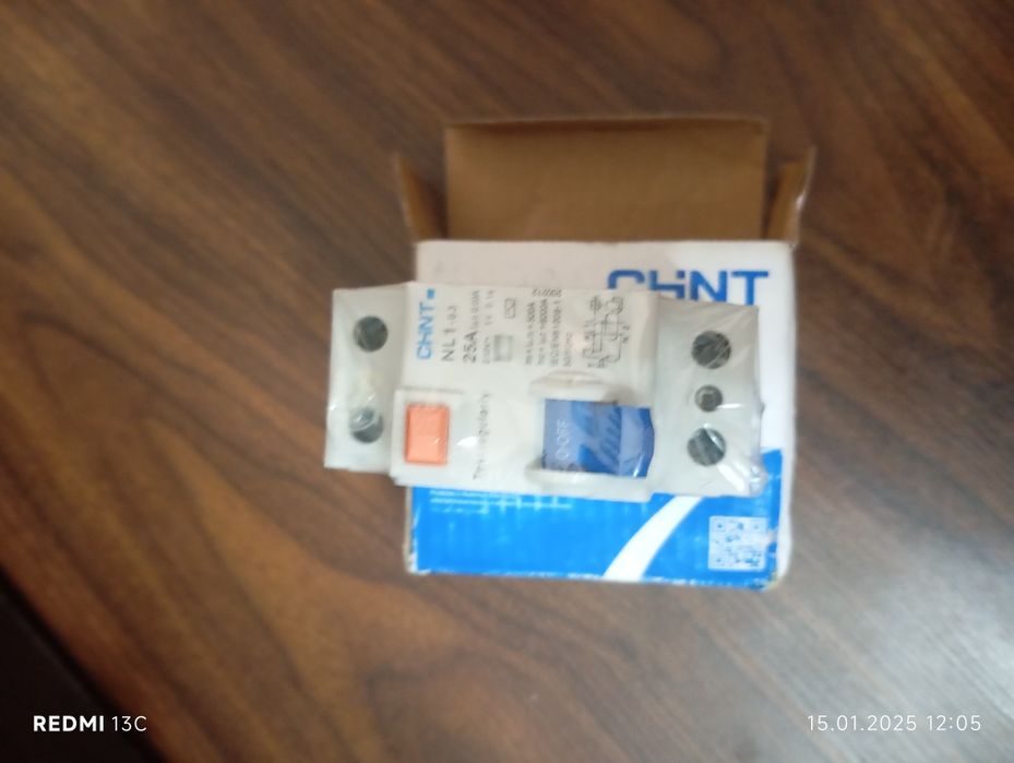 УЗО 25А новый два