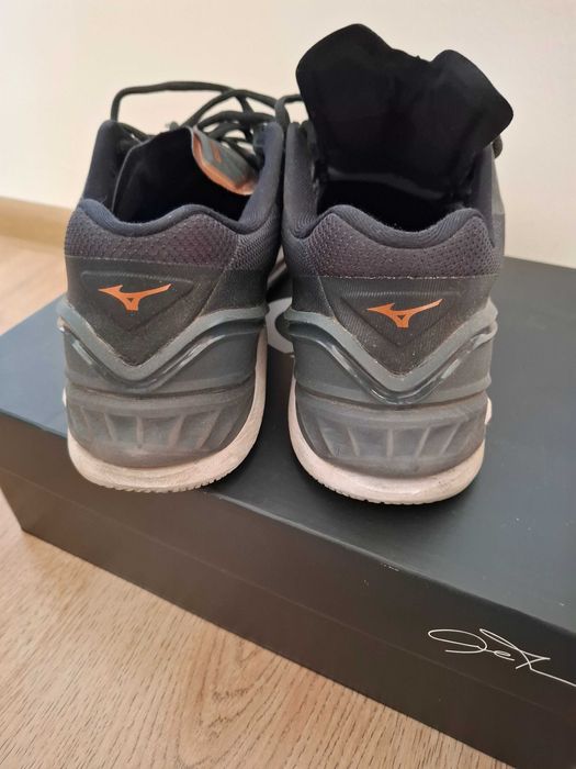 Спортни обувки Mizuno