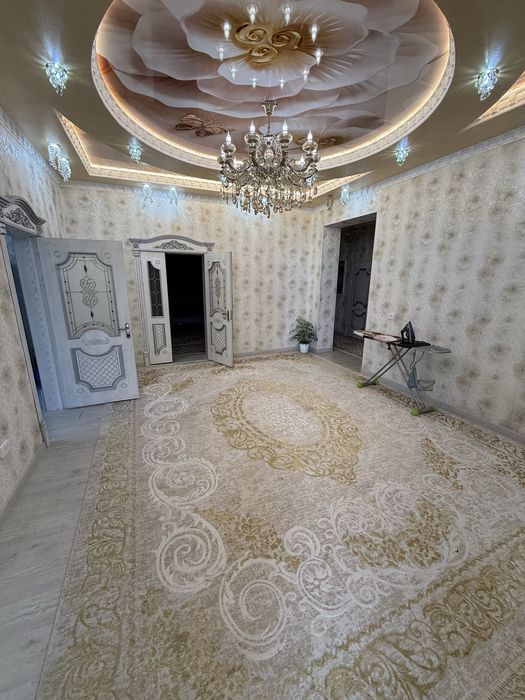 Коттедж 8 сотхли (кадастрда 6 сотх)