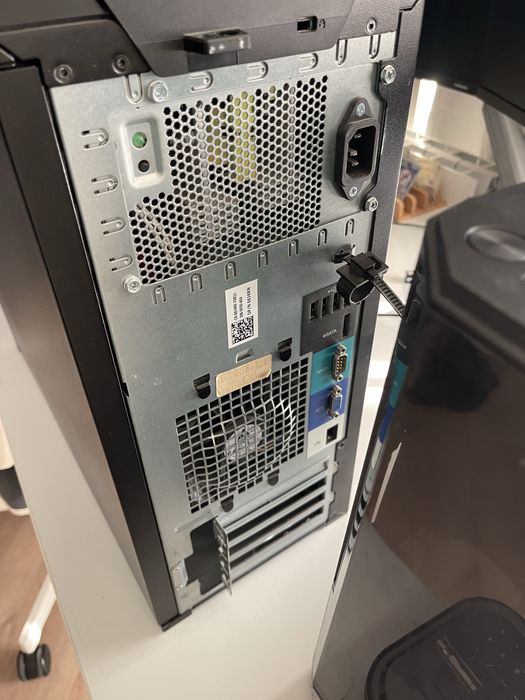 Unitate Server de stocare 3 Terrabytes