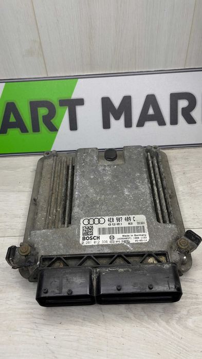 Компютър двигател AUDI A8 4E0907409C