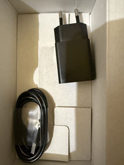 Telefon TCL 501 Nou Sigilat