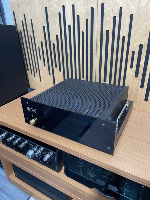 Vand / schimb amplificator final Octave 2300