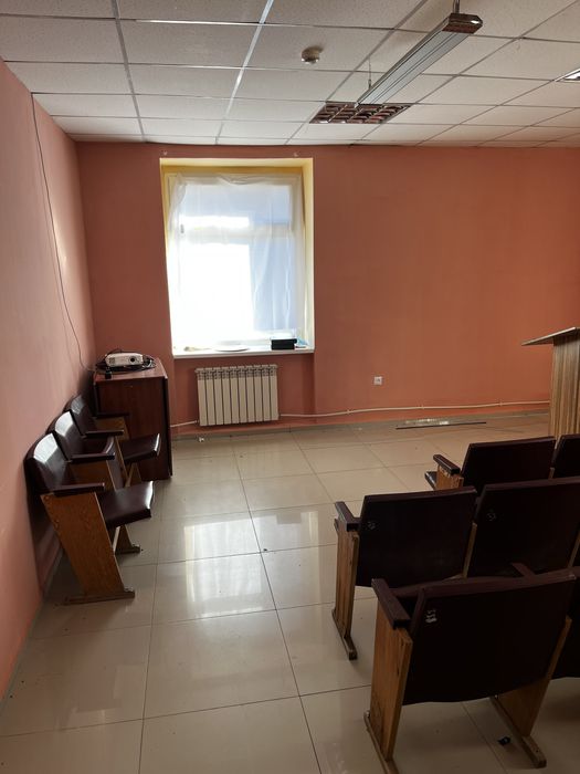 Продаётся здание в центре города