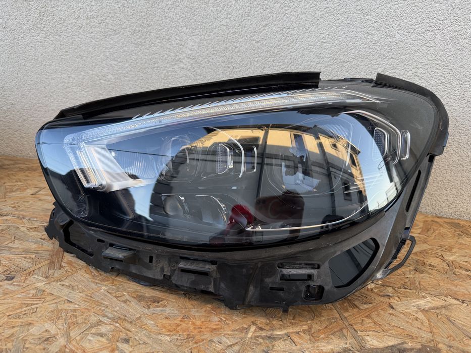 Far stanga Mercedes E Class W213 Facelift Full LED Multibeam Original